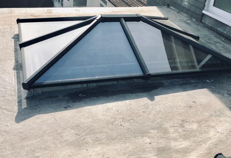 Lantern Roof (3) Lantern Roof (3)